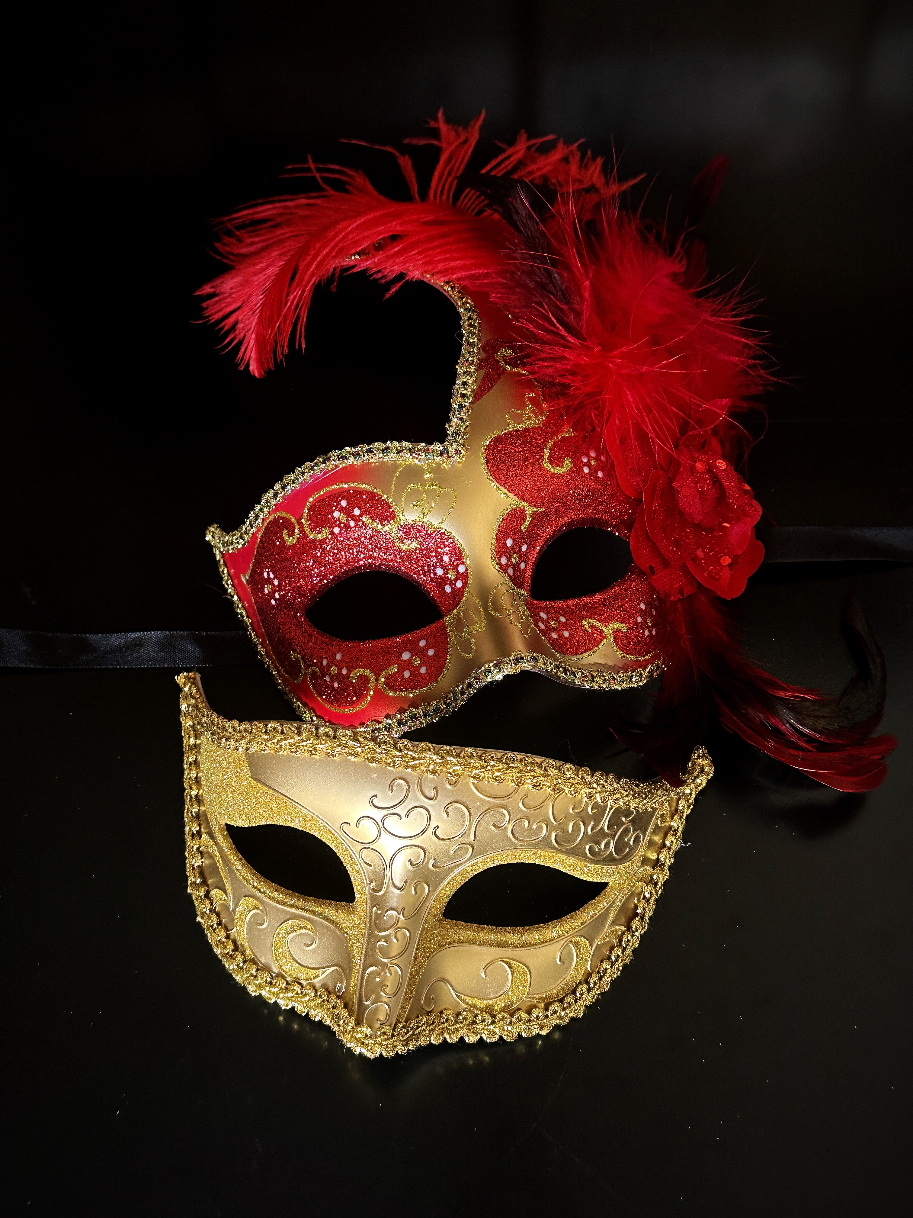 Couples gold and red masquerade mask set.