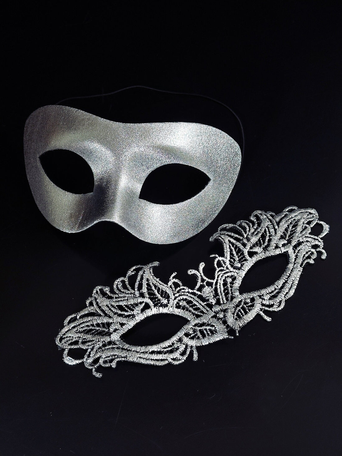 Silver mask set.