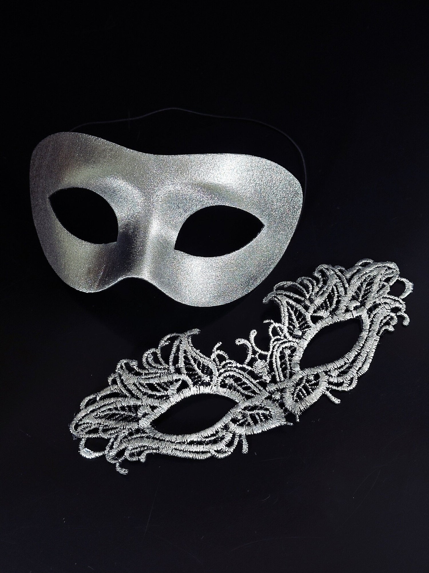 Silver mask set.