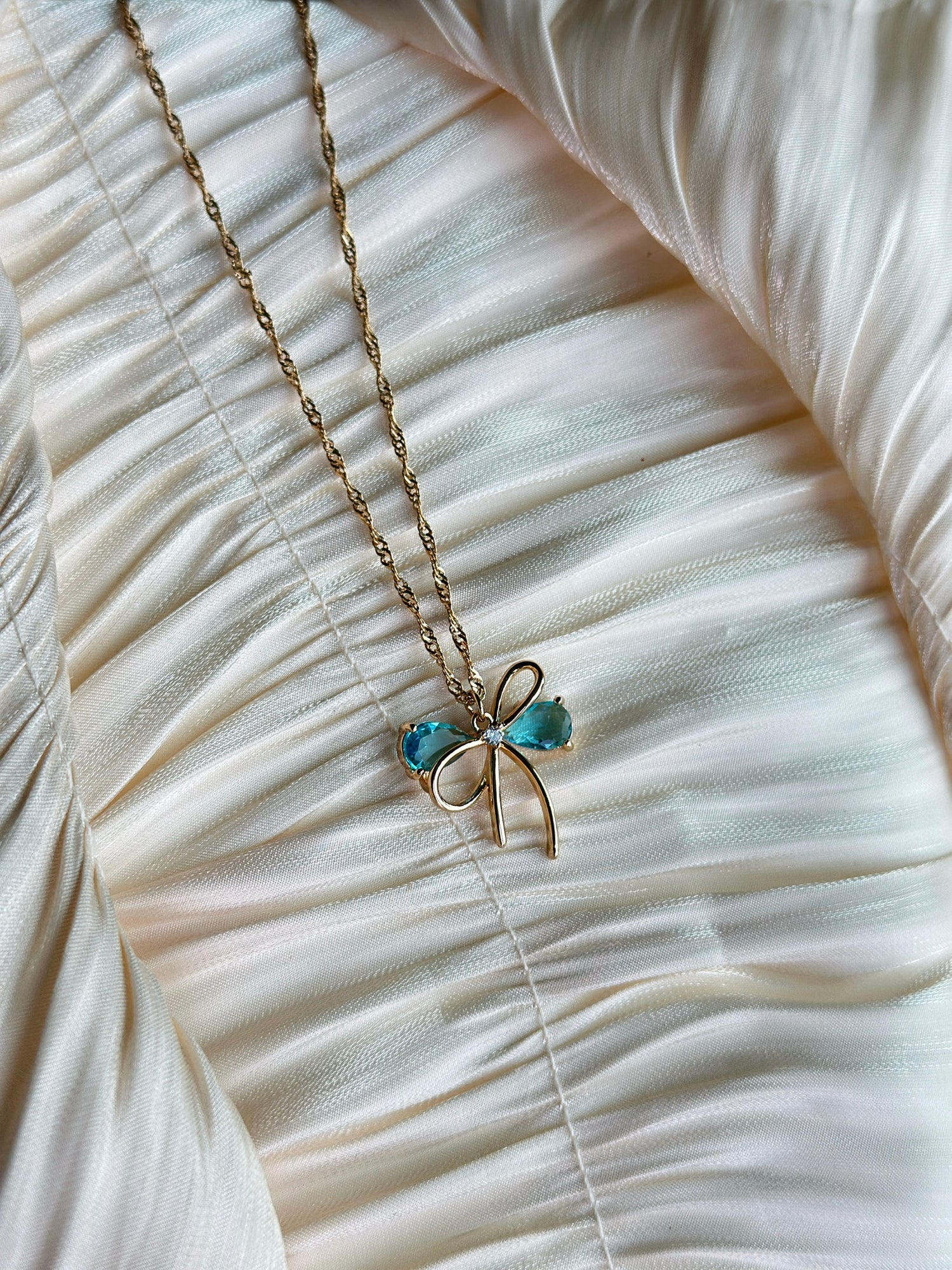 Roselle - Necklace (Aqua)