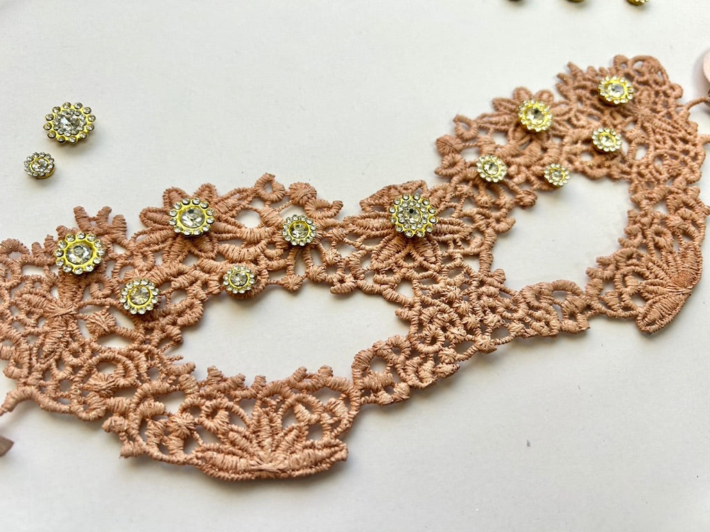 Blush Belle Lace Masquerade Mask