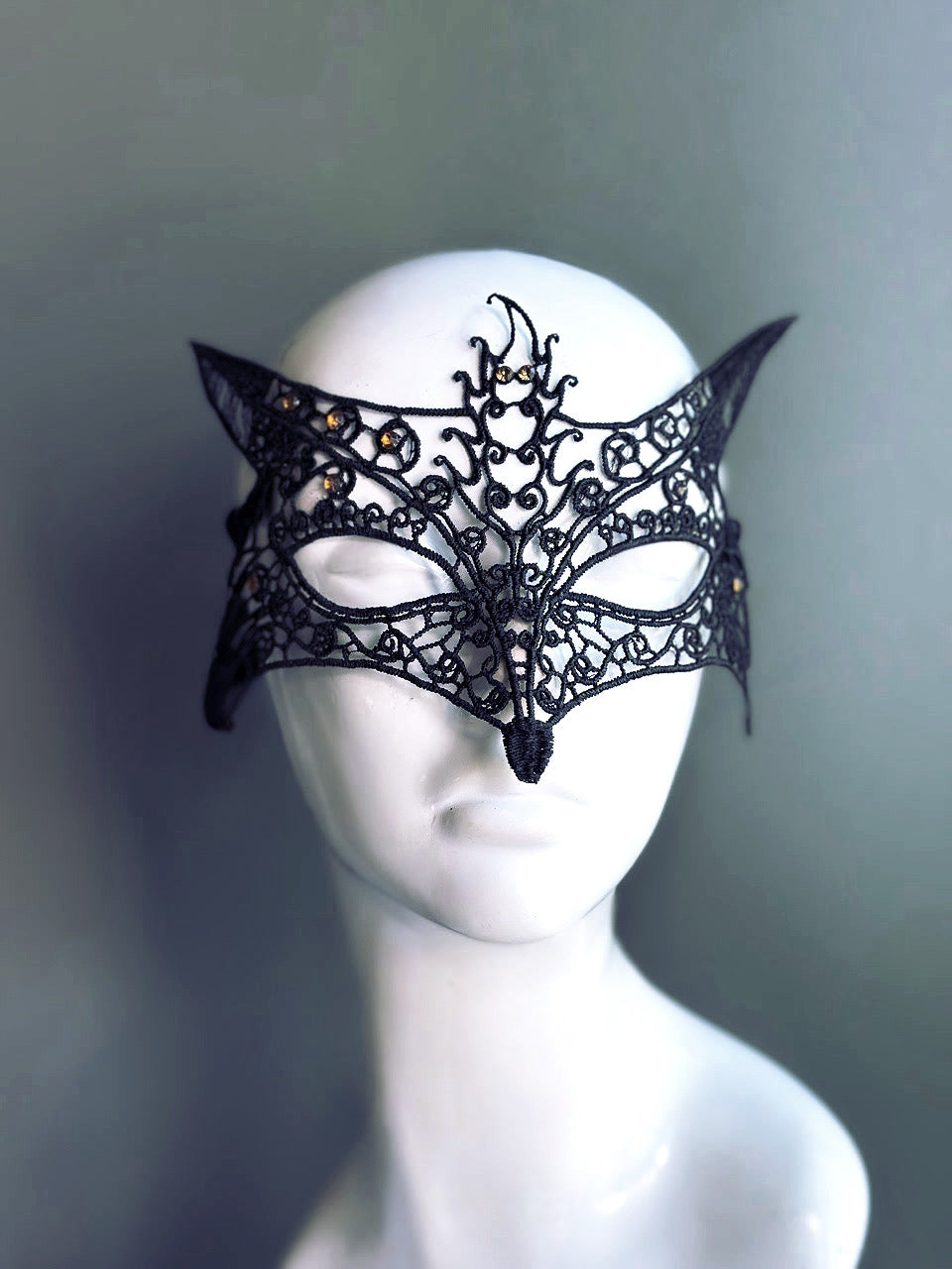 Fox Lace Mask - Black