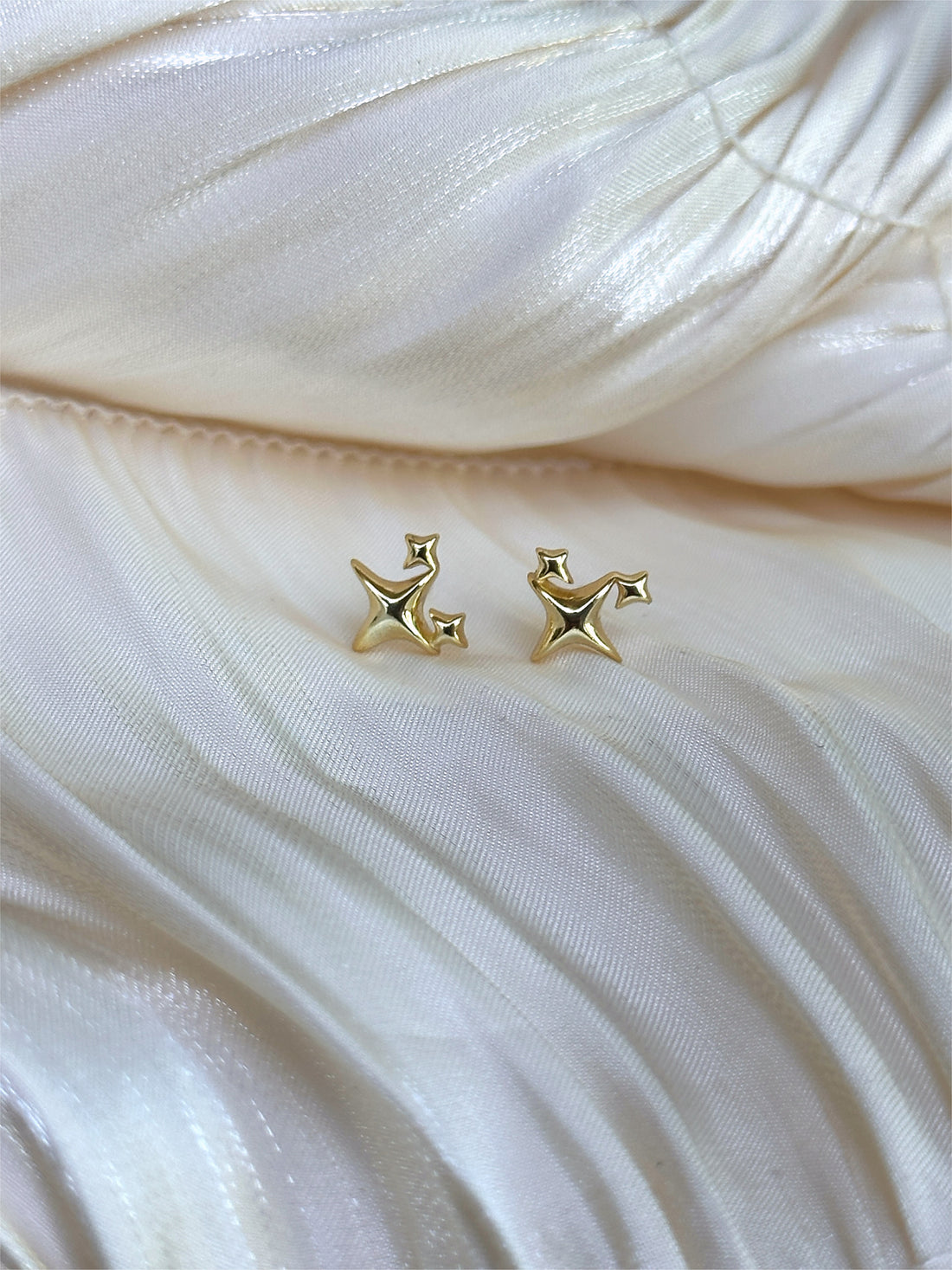 Astra Star Stud Earrings (Gold)