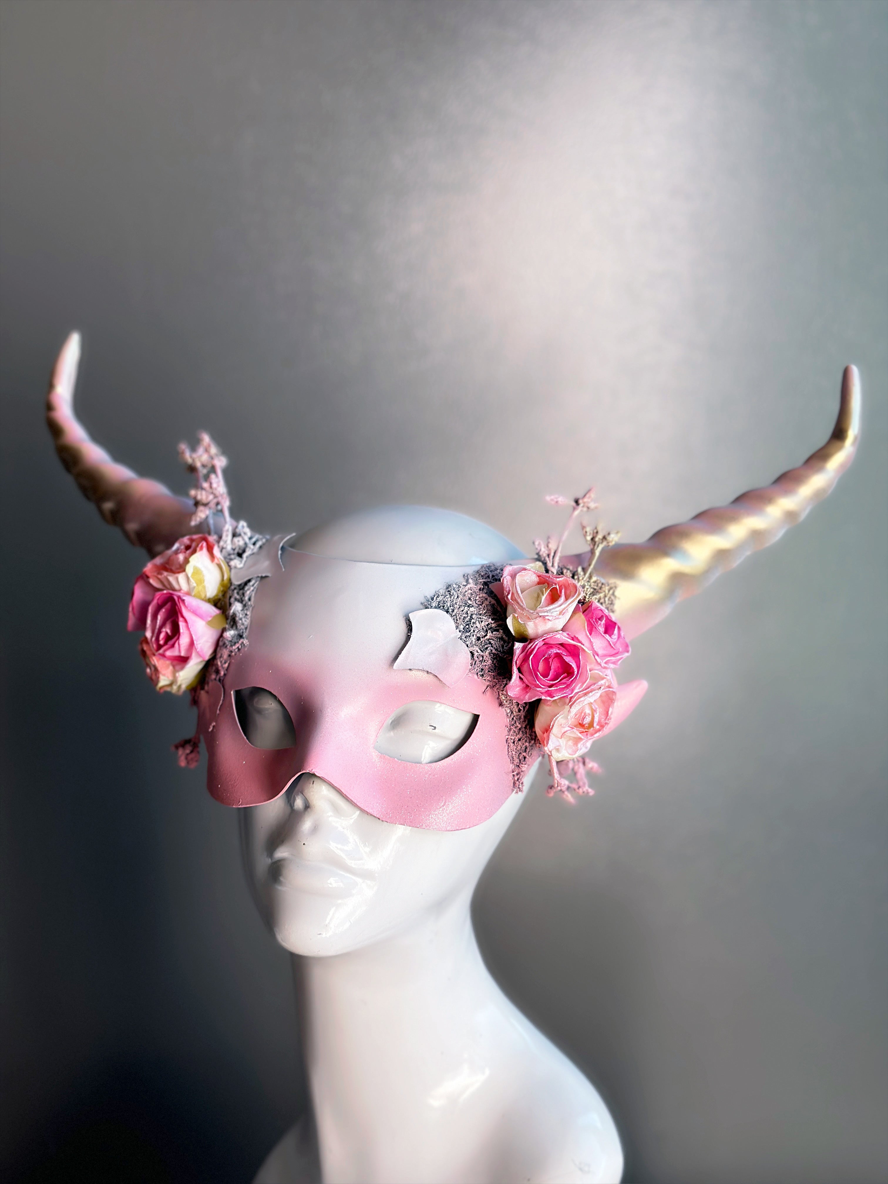Long Horn Mask - Pink Beauty