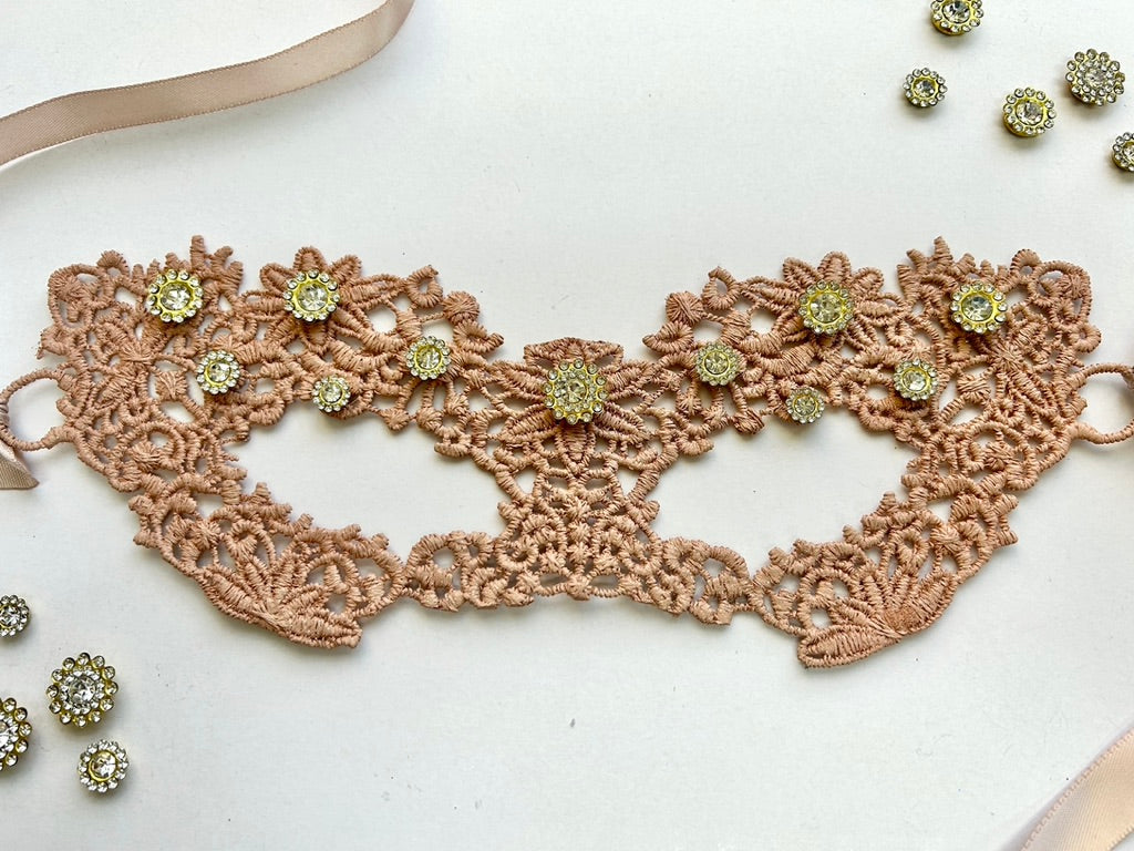 Blush Belle Lace Masquerade Mask