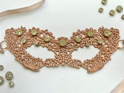 Blush Belle Lace Masquerade Mask