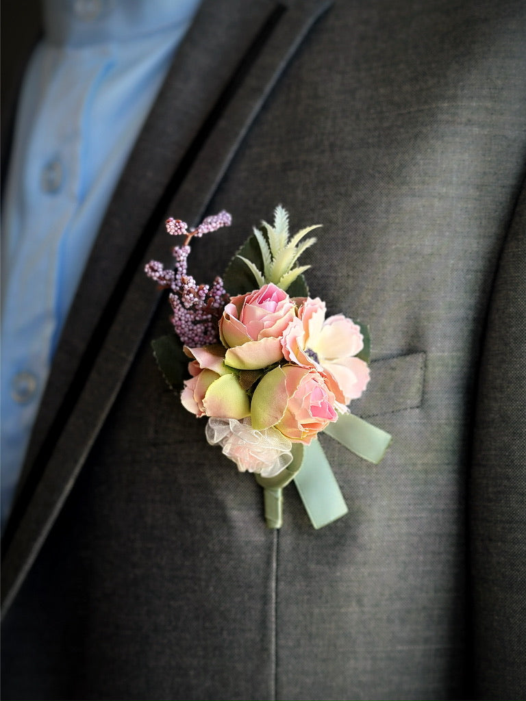 Petal Blush - Boutonniere & Corsage
