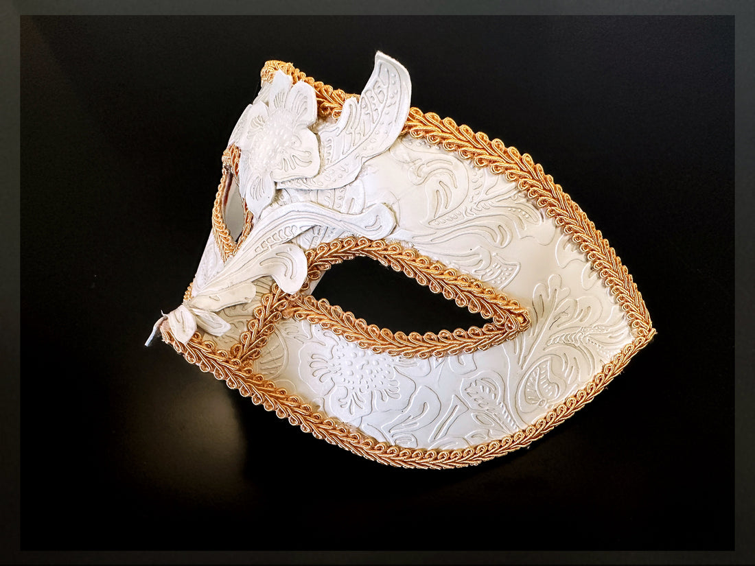 Baroque Men’s Mask - Peach Ivory