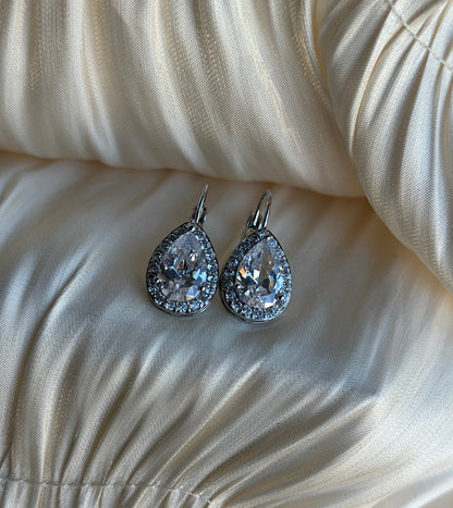 Starlume Teardrop Halo Earrings (Silver)