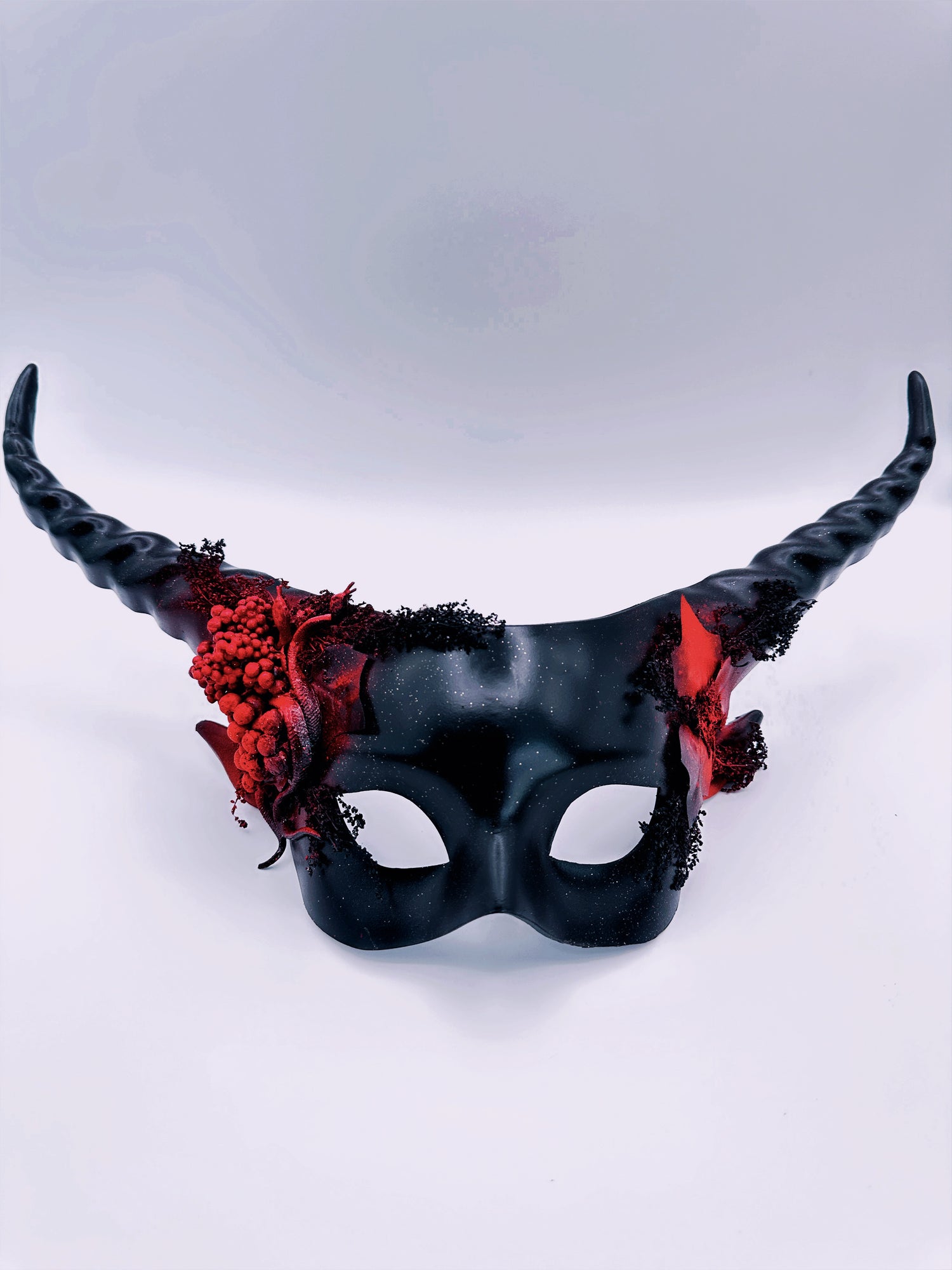 Horned Mask - Serpent Fauna