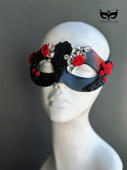 Crimson Reina - Quinceañera Masquerade Mask