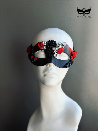 Crimson Reina - Quinceañera Masquerade Mask