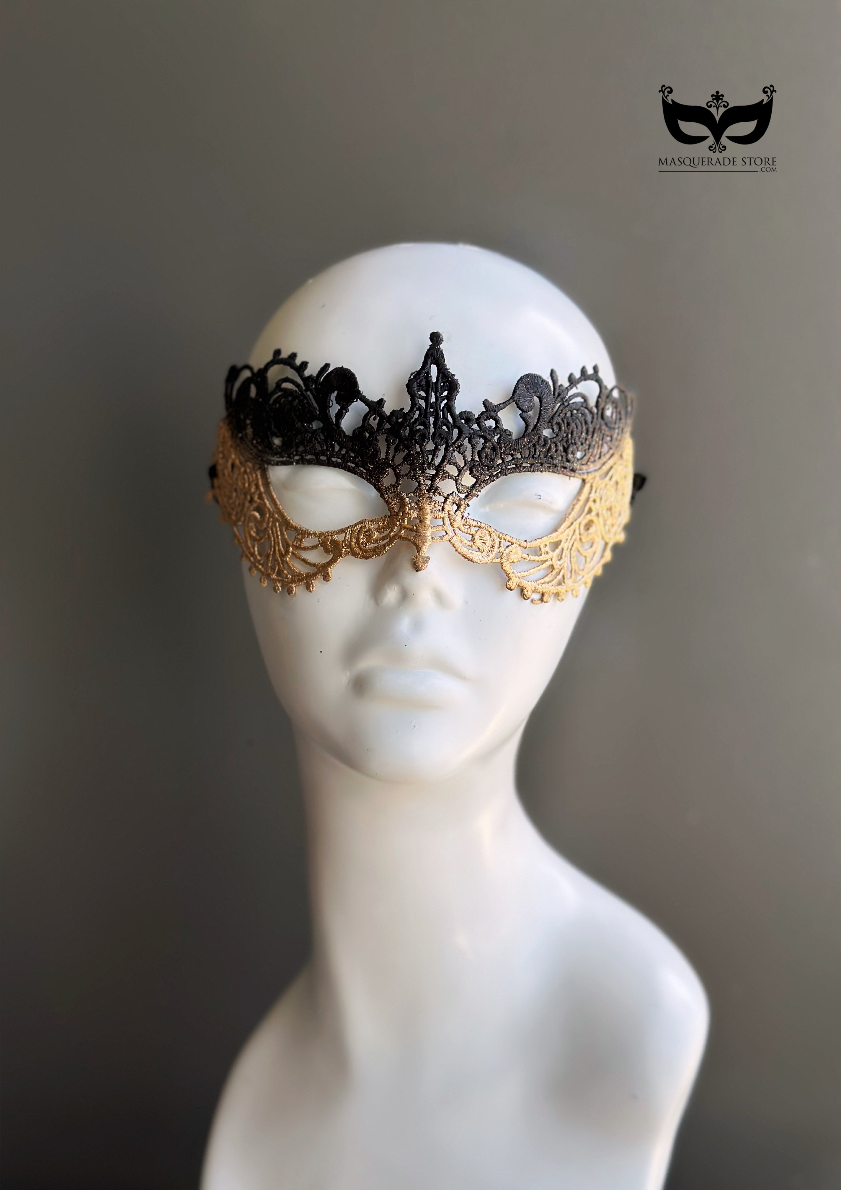 Midnight Aurelia Lace Mask