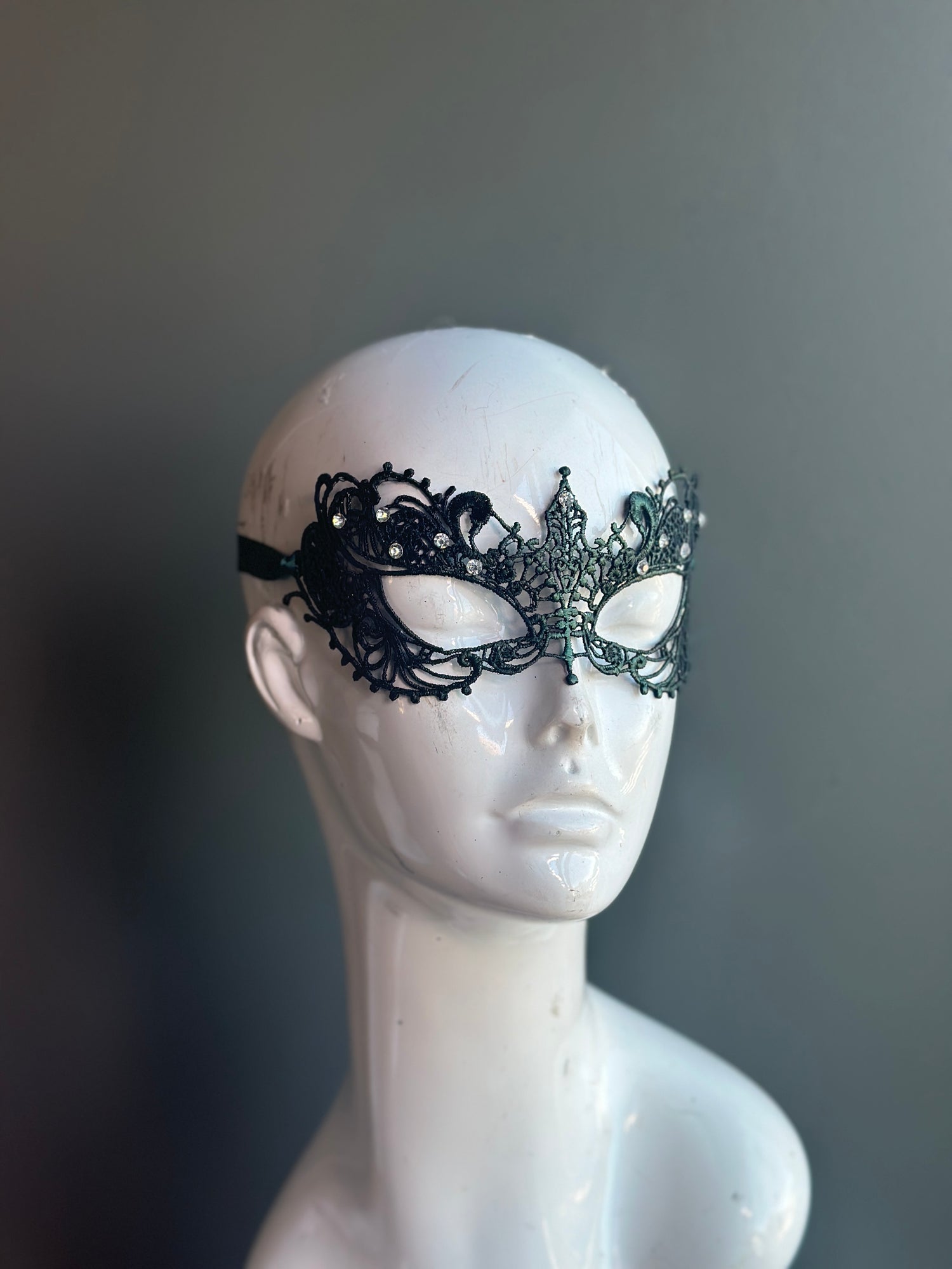 Ana Lace Mask - Green