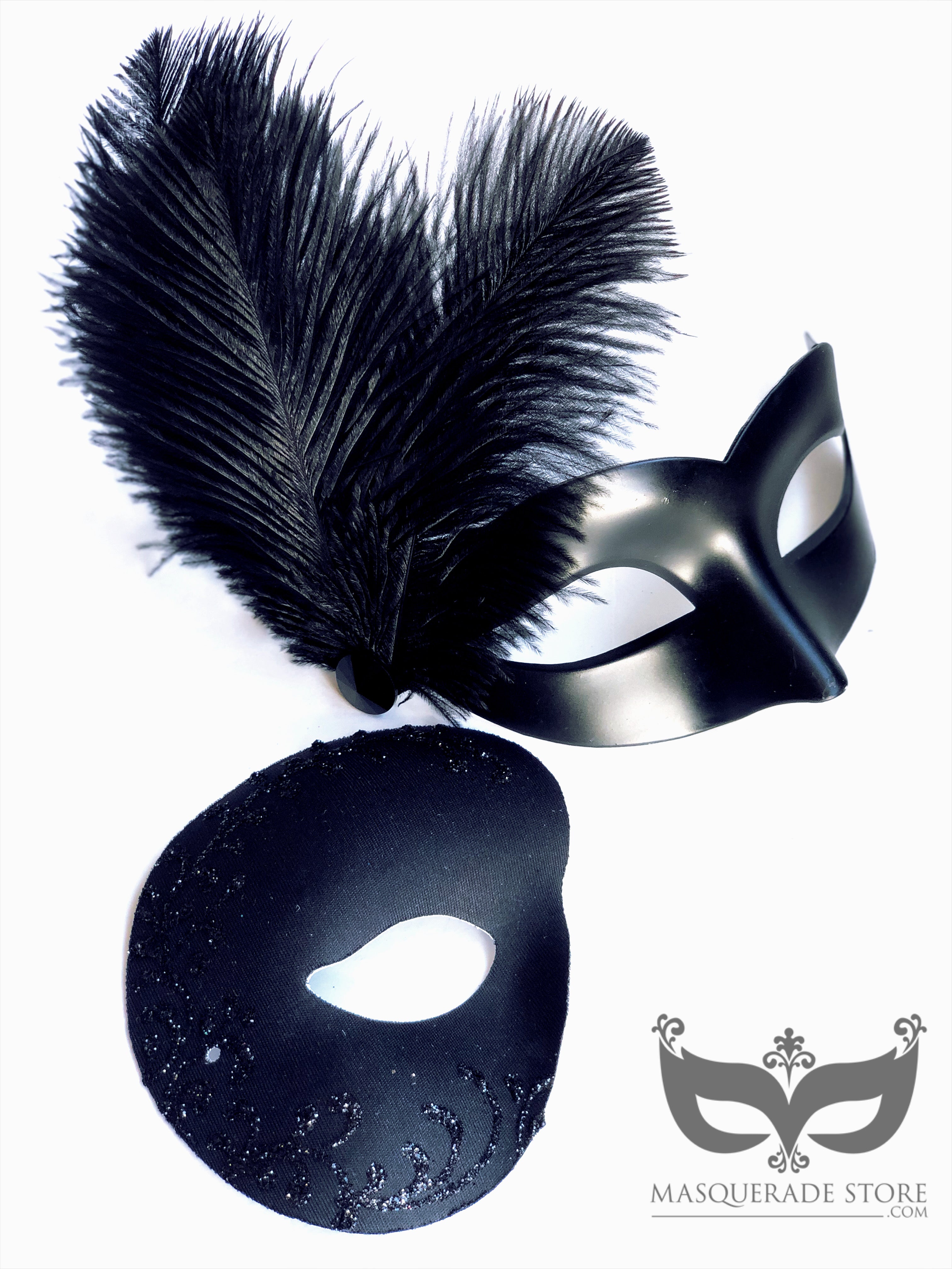 Venetian Masks With Feathers - Black