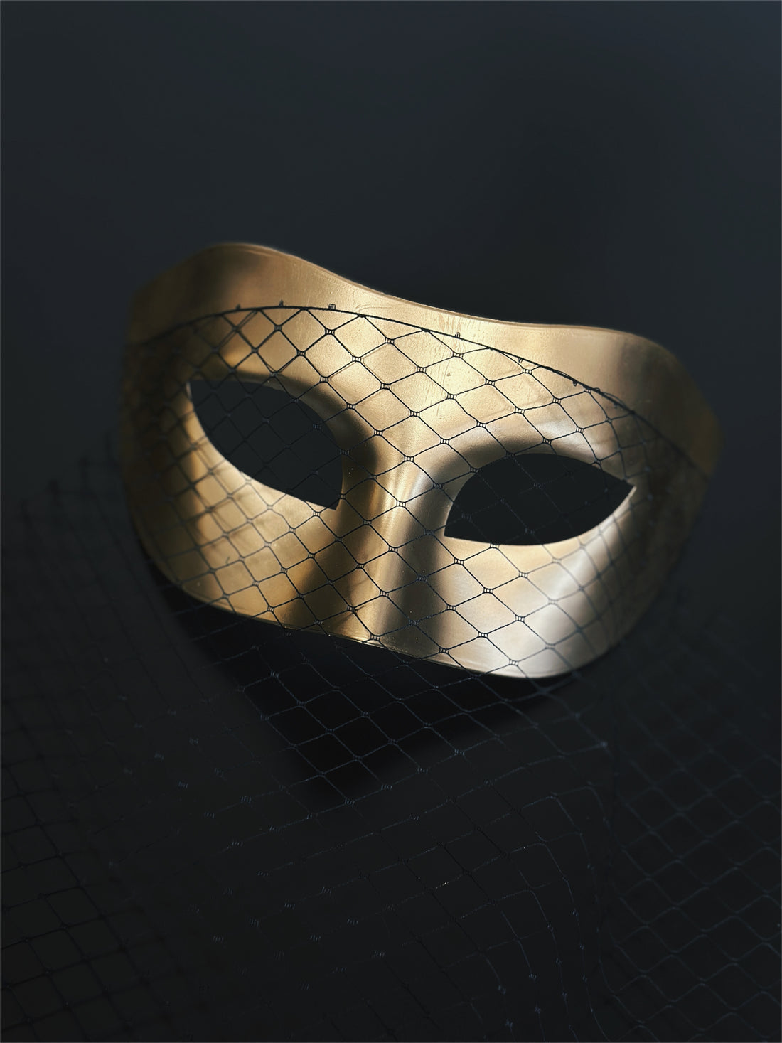 Golden Veil Mask