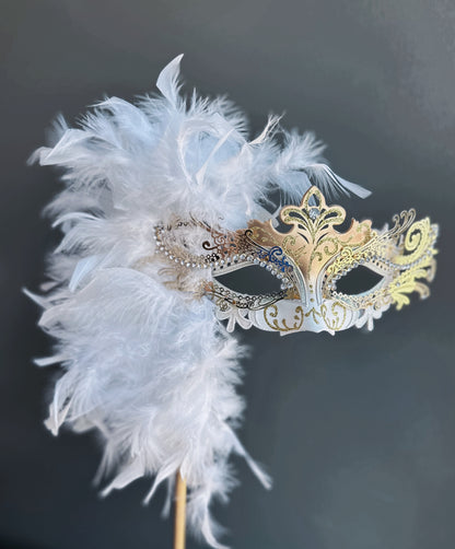 Duca Handheld Stick Feather Mask - Gold/White