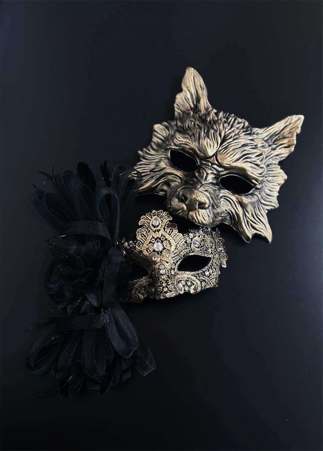 Gilded Fang Pair - Gold