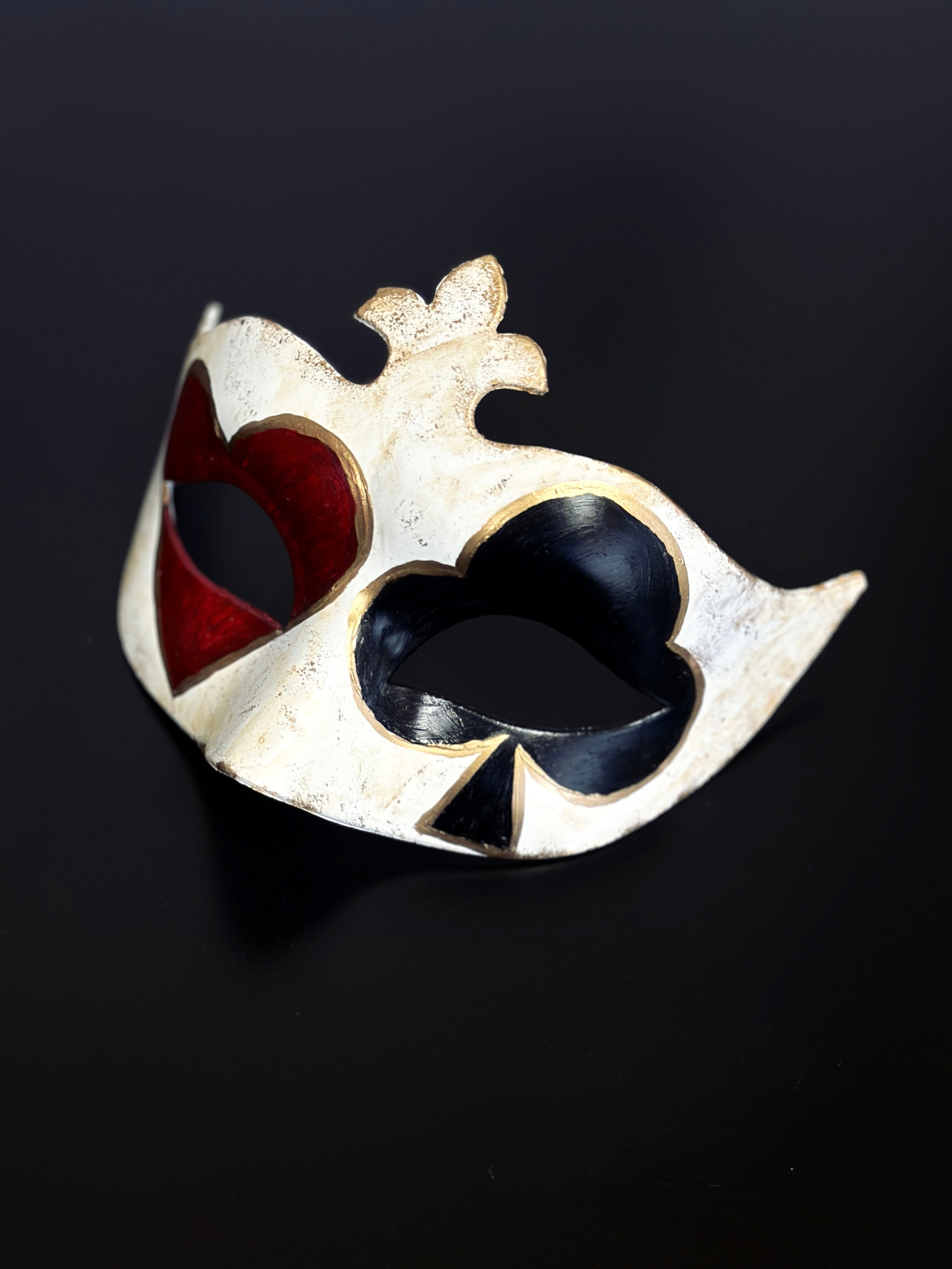 Harlequin Royale Mask - Red Black