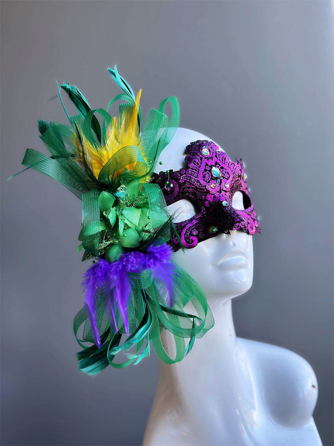 Macrame Feather Mask - Purple