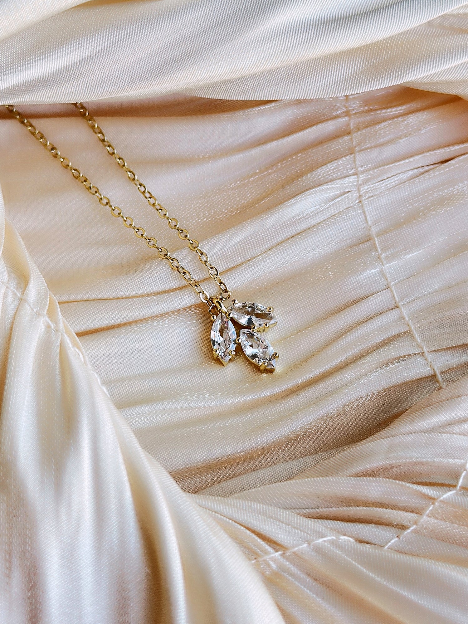 Laurel Gaze - Necklace (Gold)