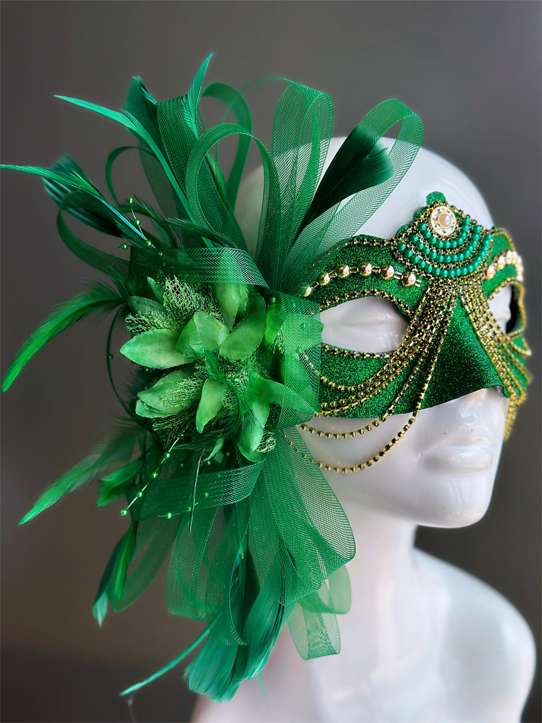 Emerald Majesty Mask - Green/Gold
