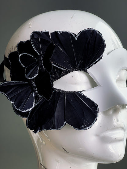 Butterfly Mask - White Black Theme