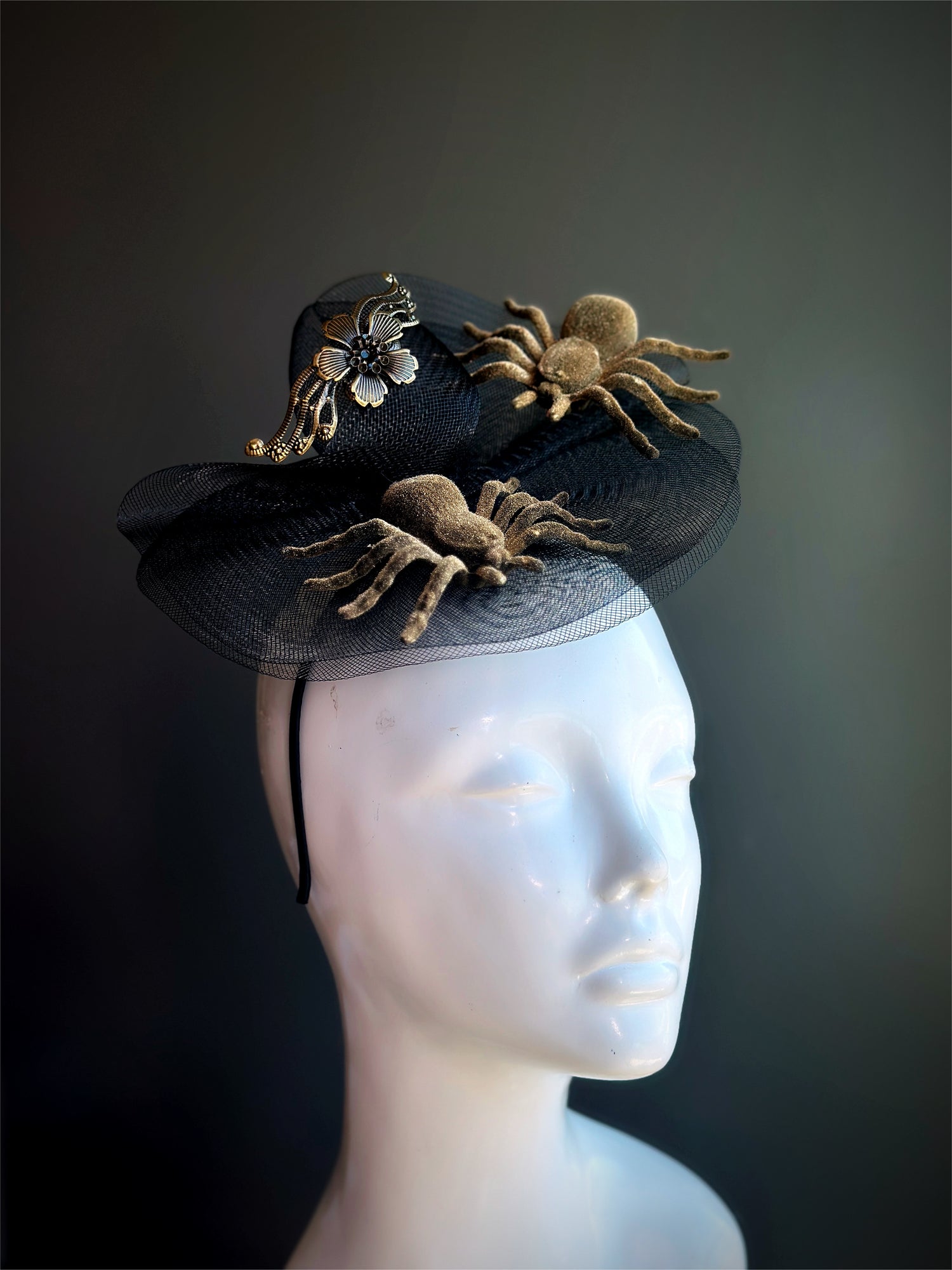 Arachnid Allure Fascinator