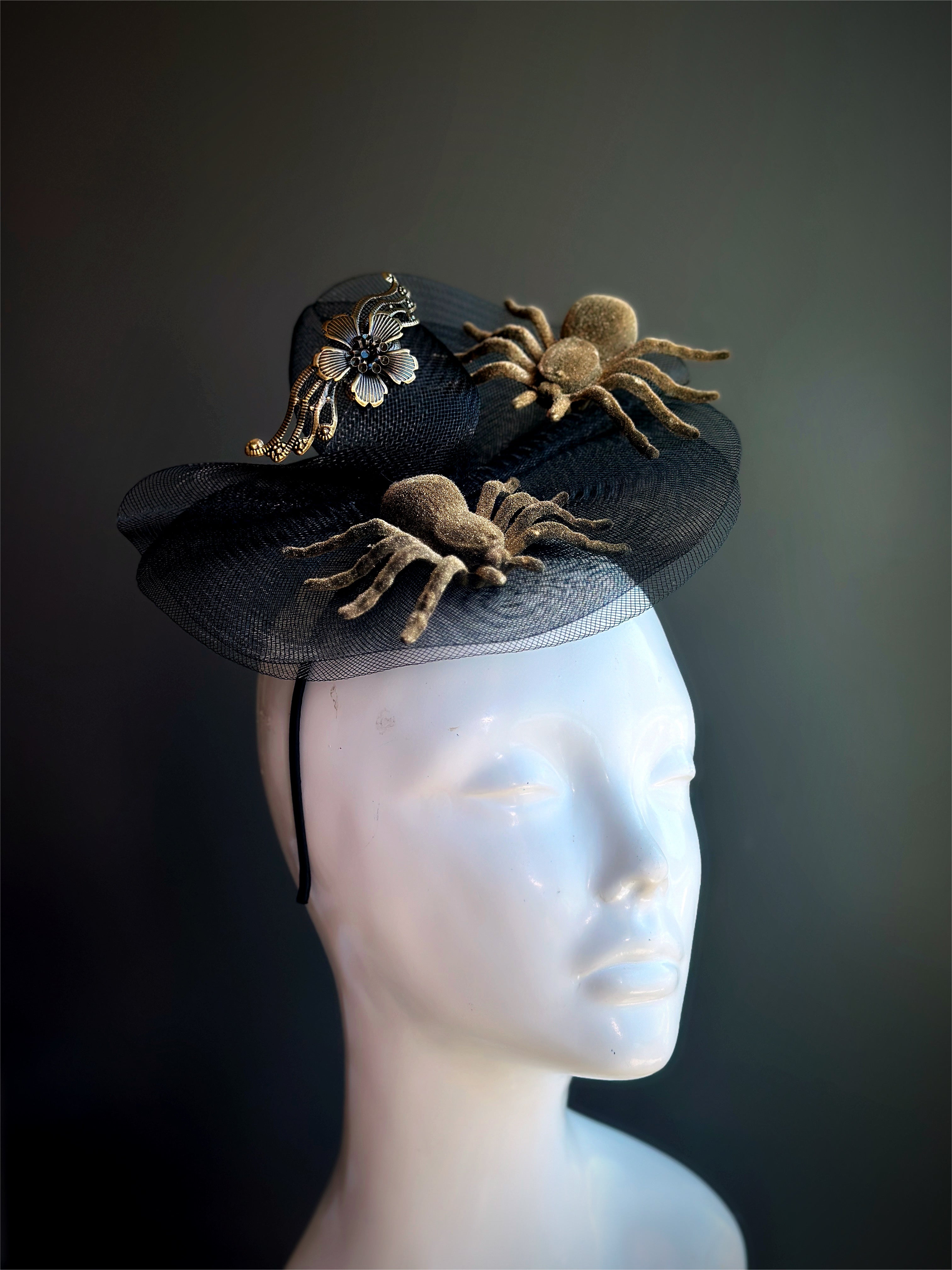 Arachnid Allure Fascinator