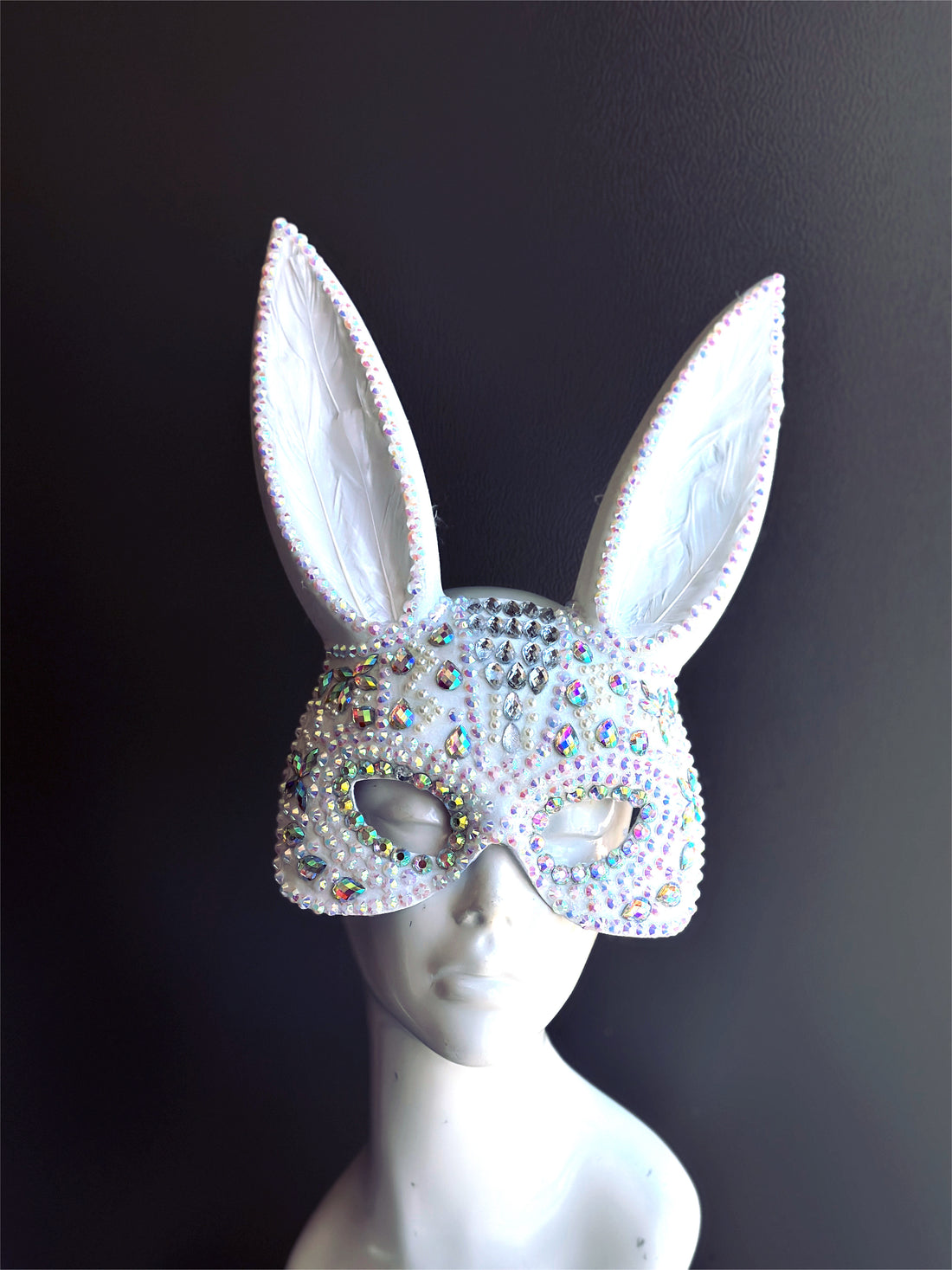 Crystal Bunny – White Rhinestone Mask