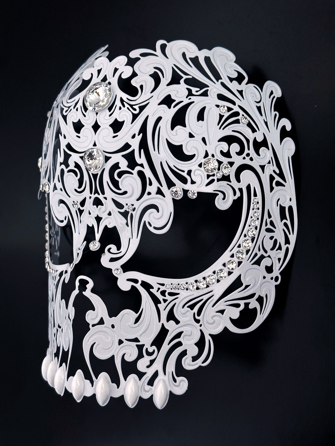 Metal Skull Mask - White
