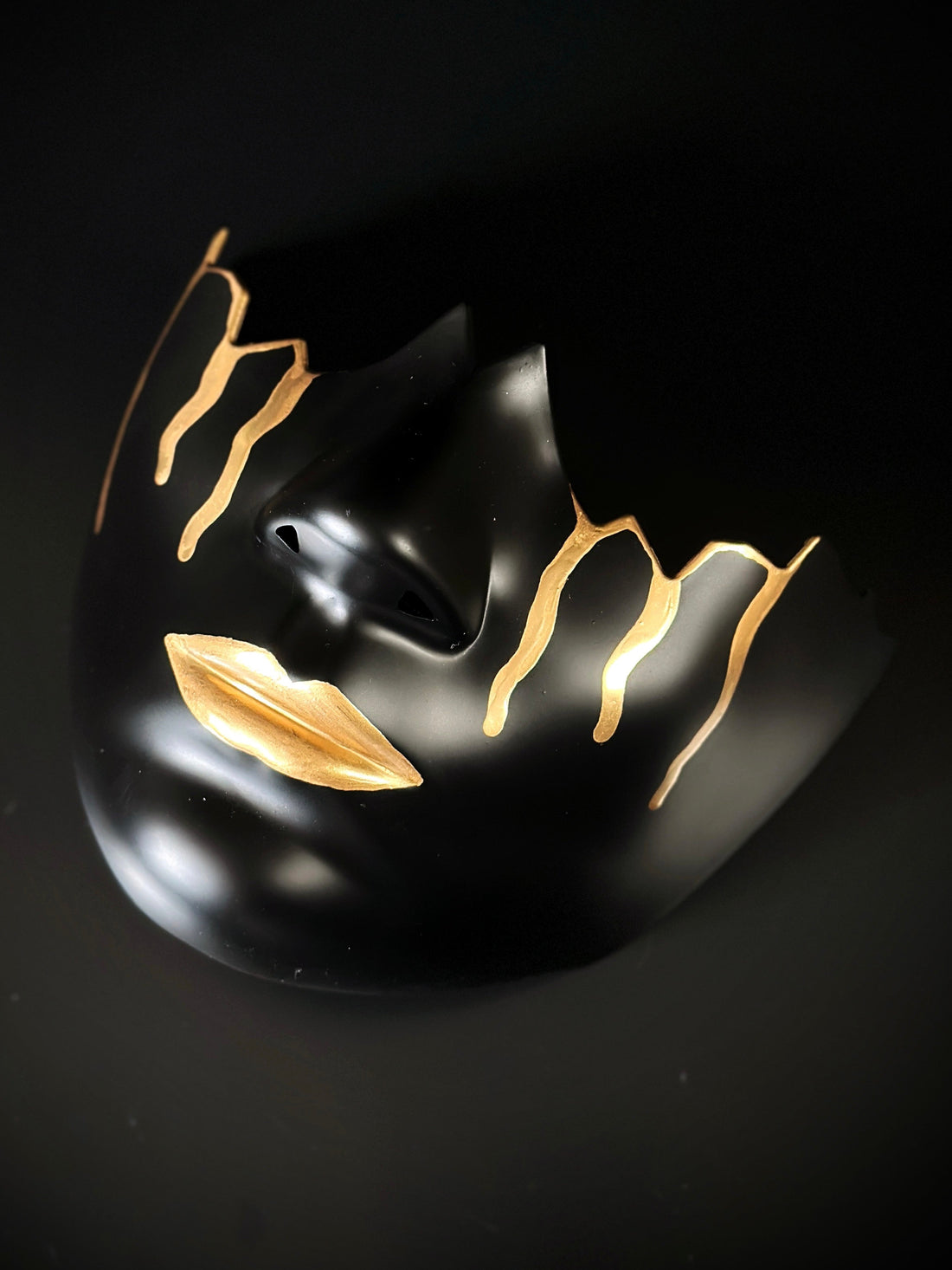 Mouthguard Mask Set - Black White Gold