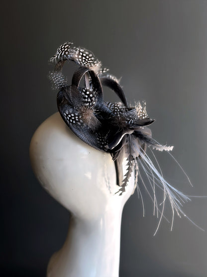 Twilight Whimsy – Black Fascinator