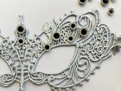 Royale Midnight Mask- Silver black