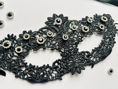 Moon Ball Mask - Black