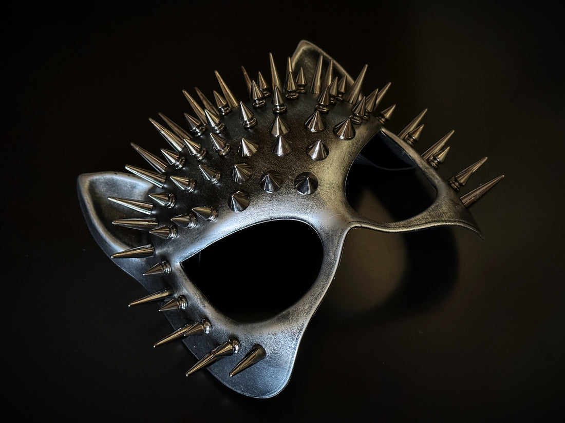 Cat Spike Mask - Silver