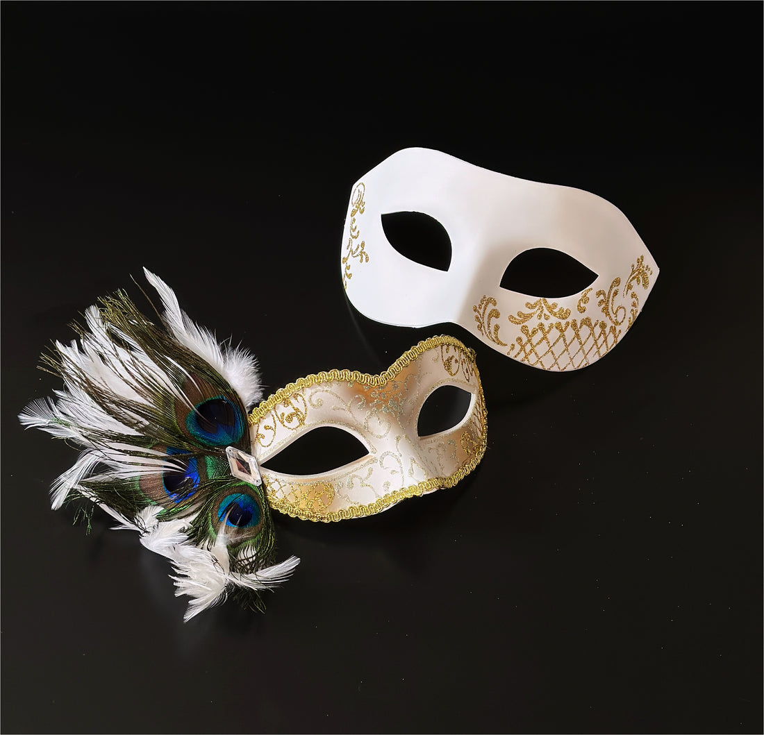 Peacock Duo - White and Gold Couples Set