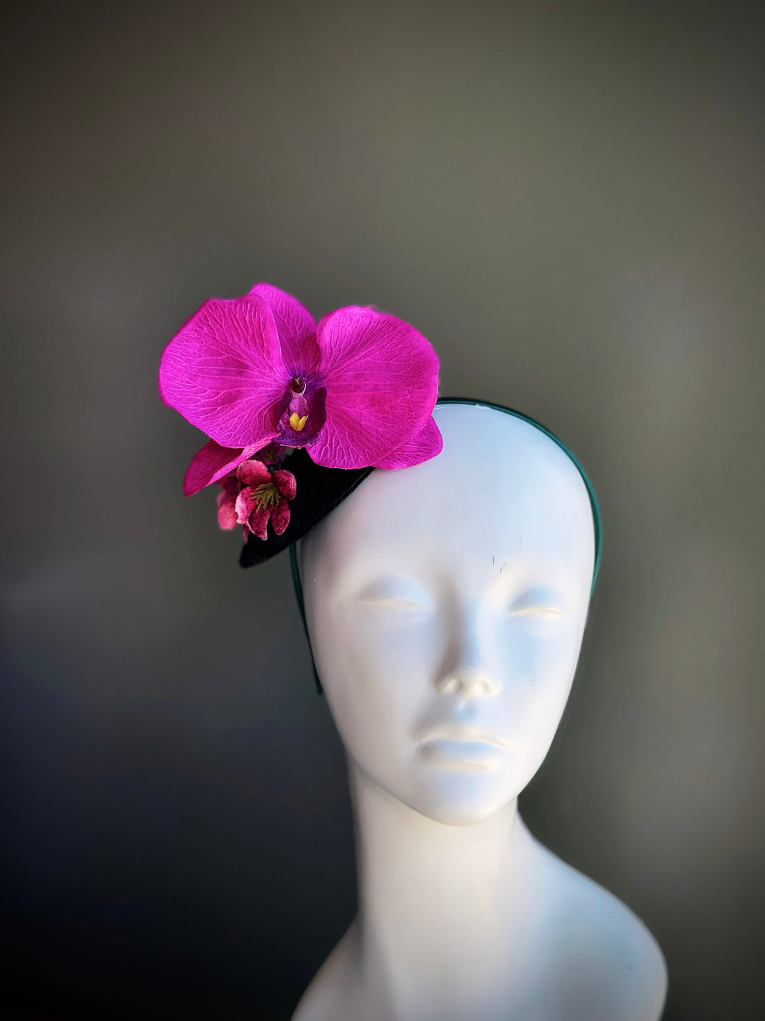 Orchid Fascinator Hat - Fuchsia