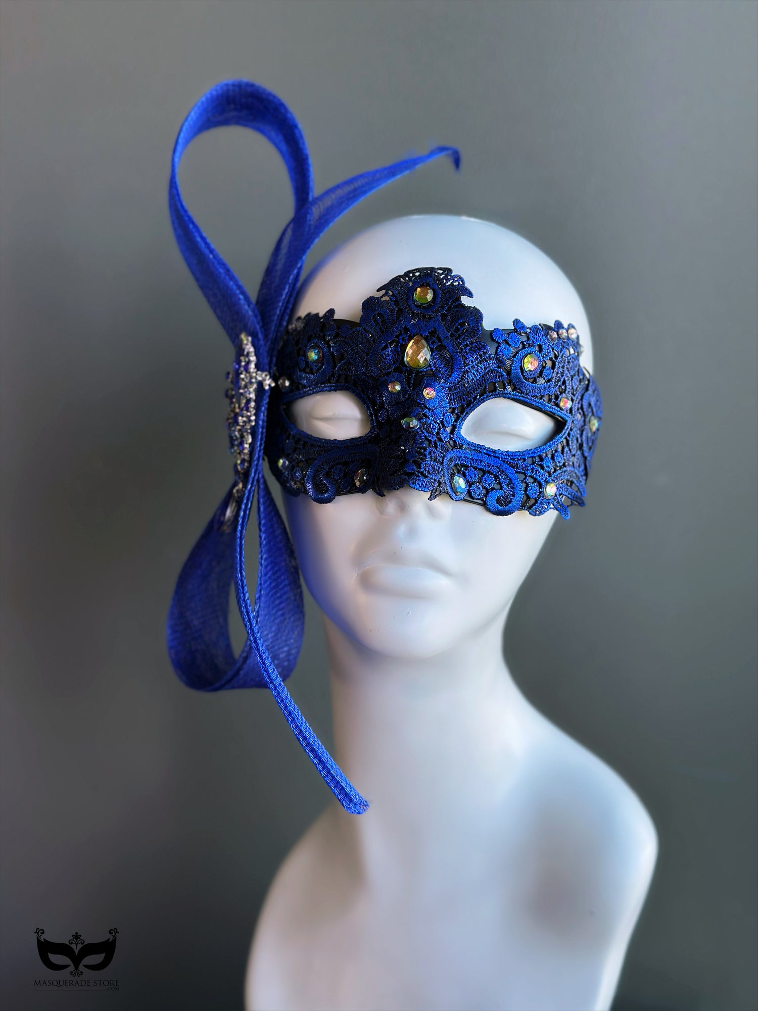 Macrame Tulle Mask - Blue