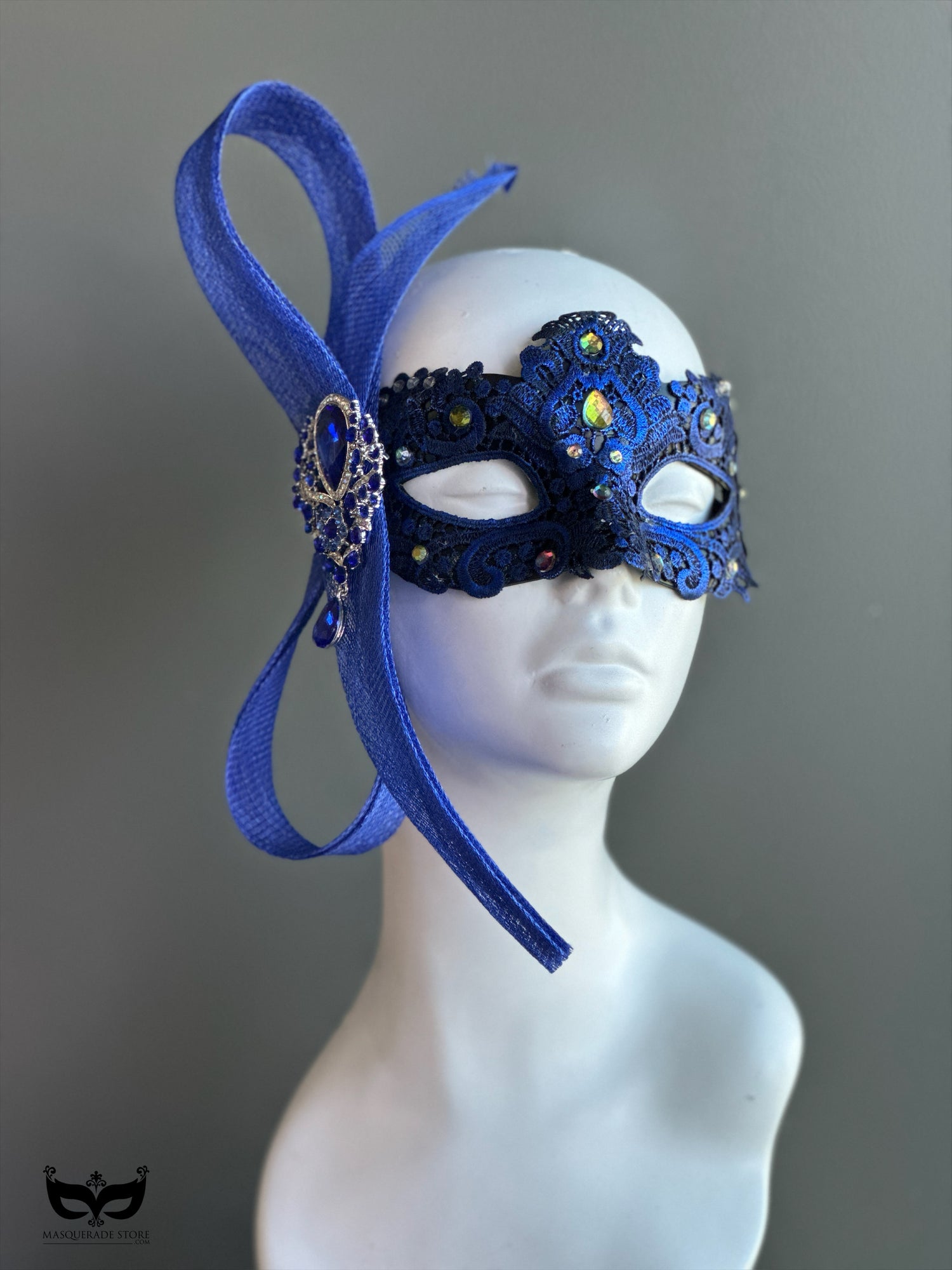 Macrame Tulle Mask - Blue