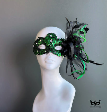 Macrame Mask - Green/Black