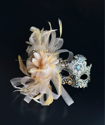 Macrame Celestine Mask - Gold and Champagne