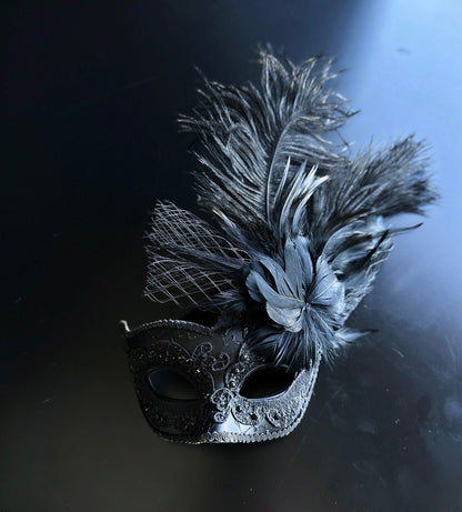 The Midnight Feather Set