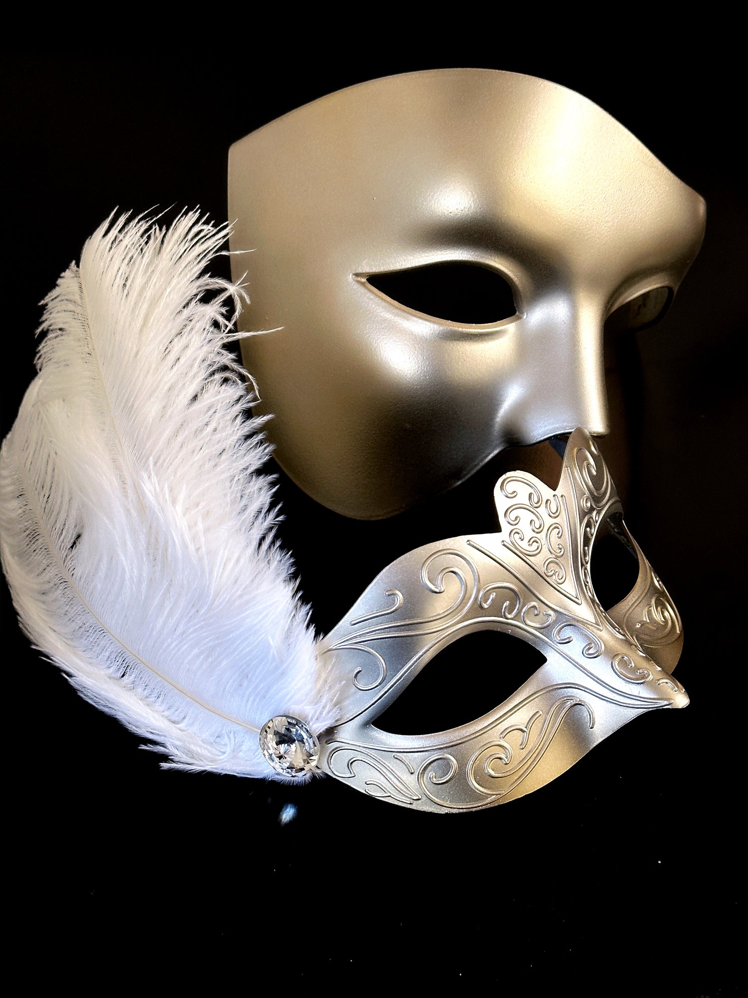 Venetian Feather Masks - Champagne