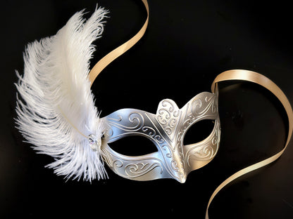 Venetian Feather Masks - Champagne