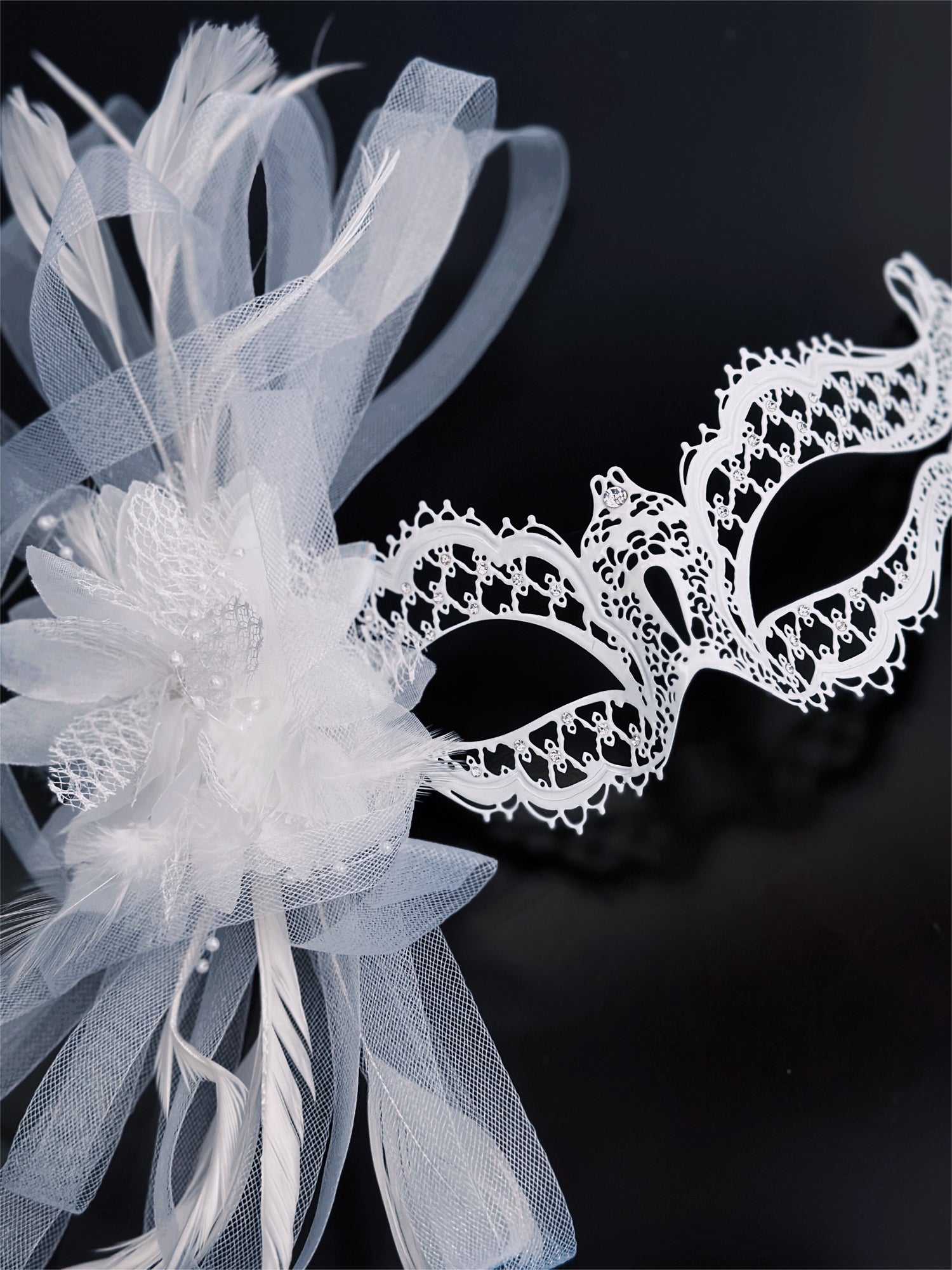 Katherine Metal Mask - White Tulle