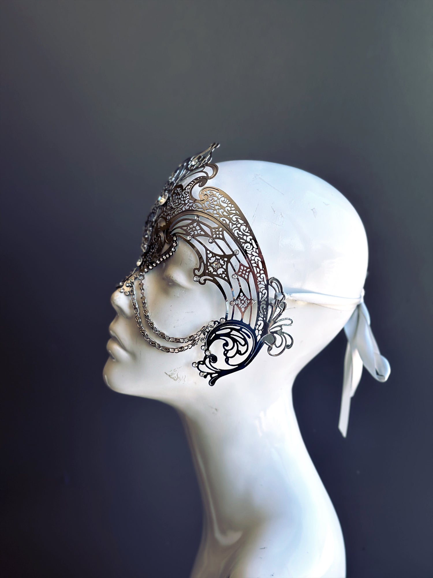 Goddess Chain Mask - Silver