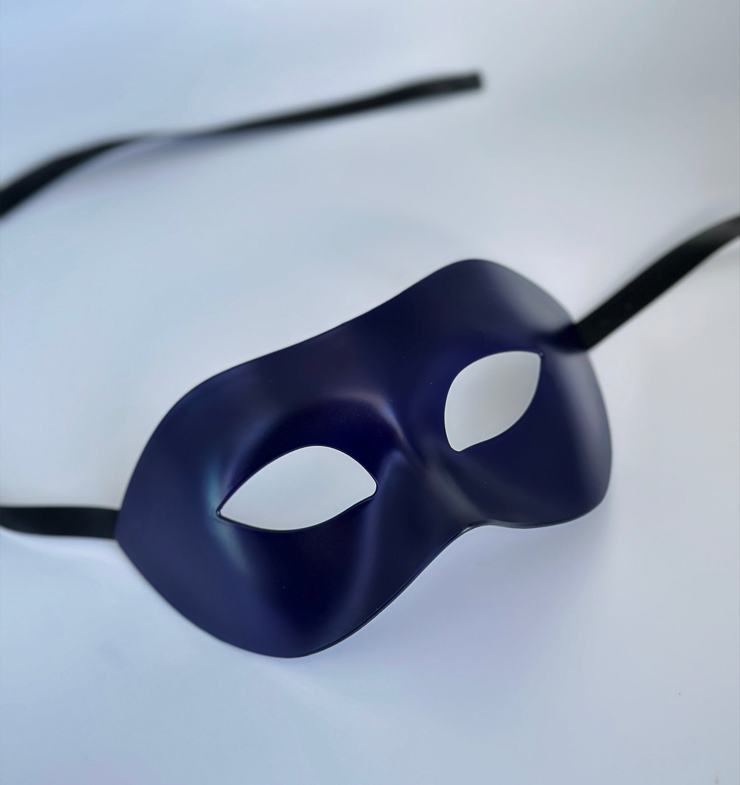 Amethyst Veil Men Mask- Purple