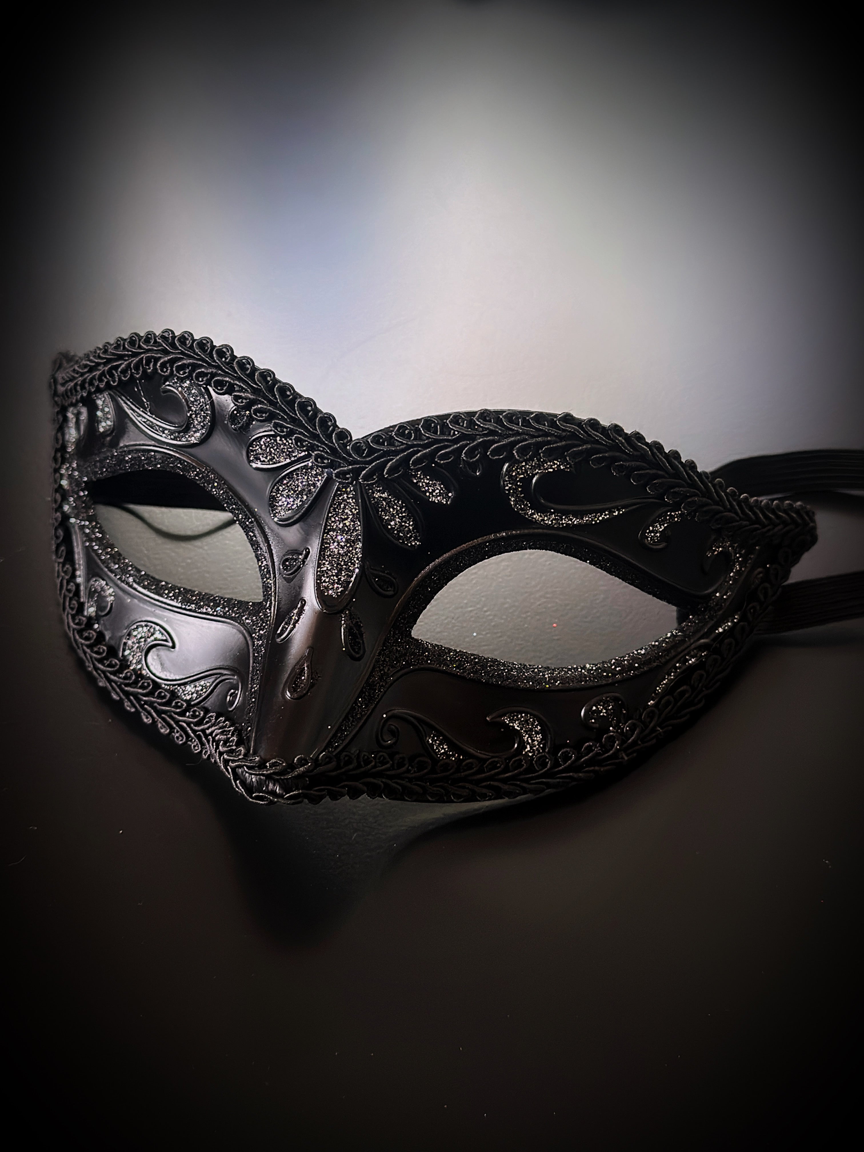 Bulk Masks - Venetian Filigree - Black