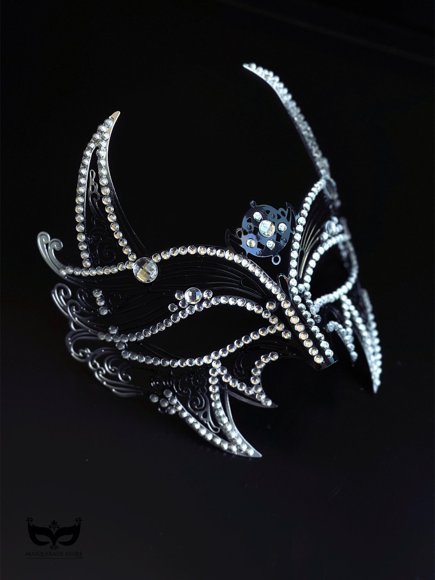 Silver Eclipse Horned Mask-  Black &amp; Silver